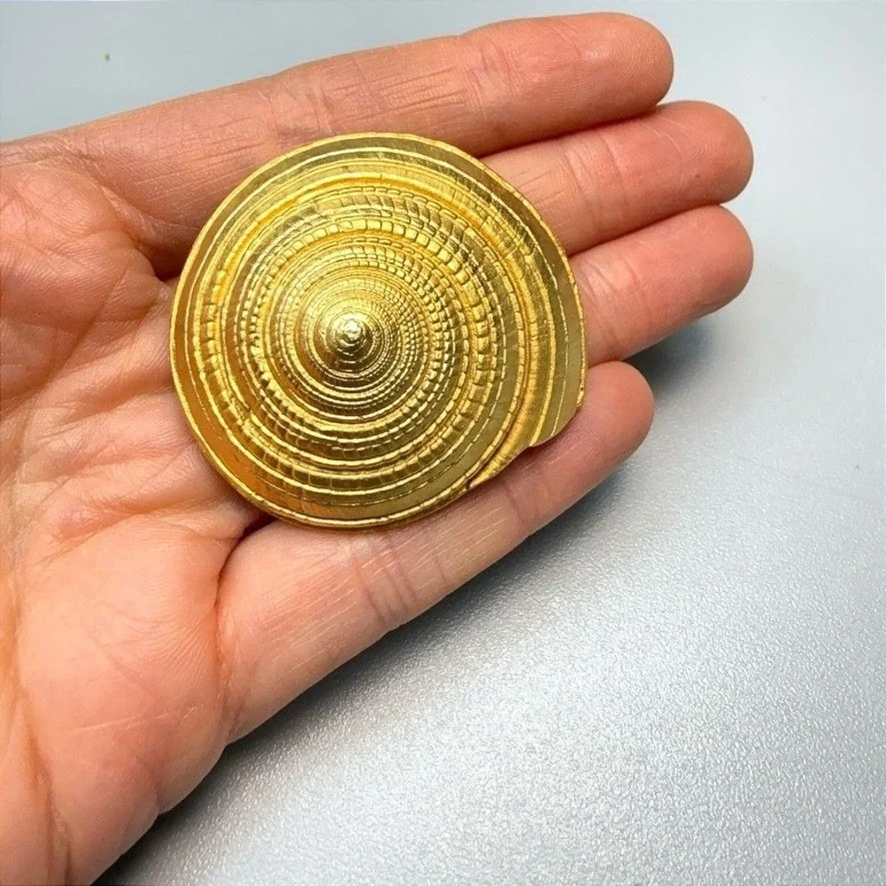 Vintage Gold Spiral Shell Brooch 1.5